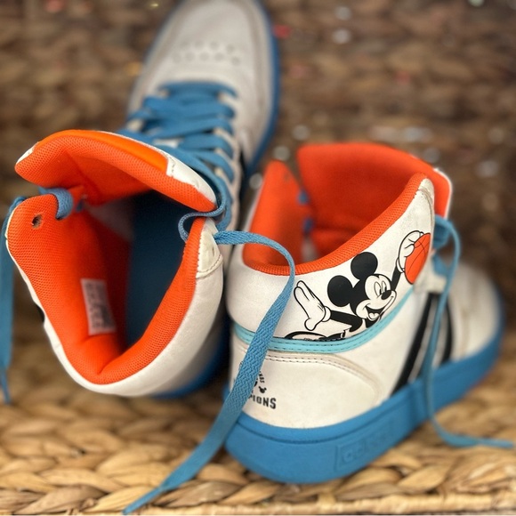 Adidas White and Blue High-Top Sneakers Mickey size 4 - Picture 7 of 9